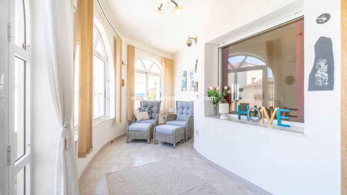3 sypialnia Willa na sprzedaż w Ciudad Quesada z basenem - 399 000 € (Ref: 9889363)