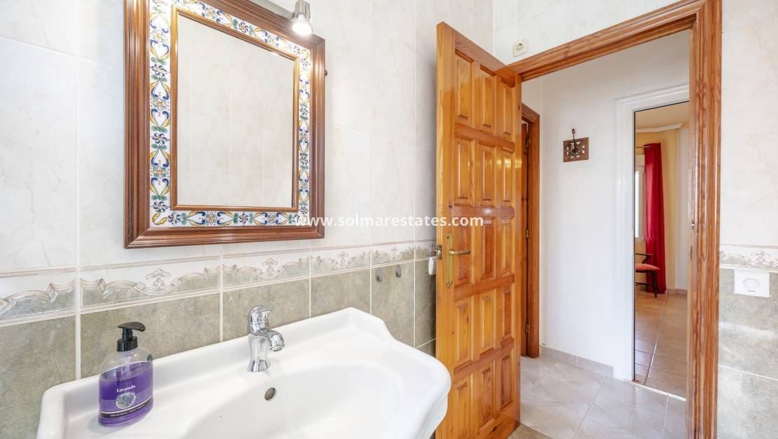 3 sypialnia Willa na sprzedaż w Ciudad Quesada z basenem - 399 000 € (Ref: 9889363)