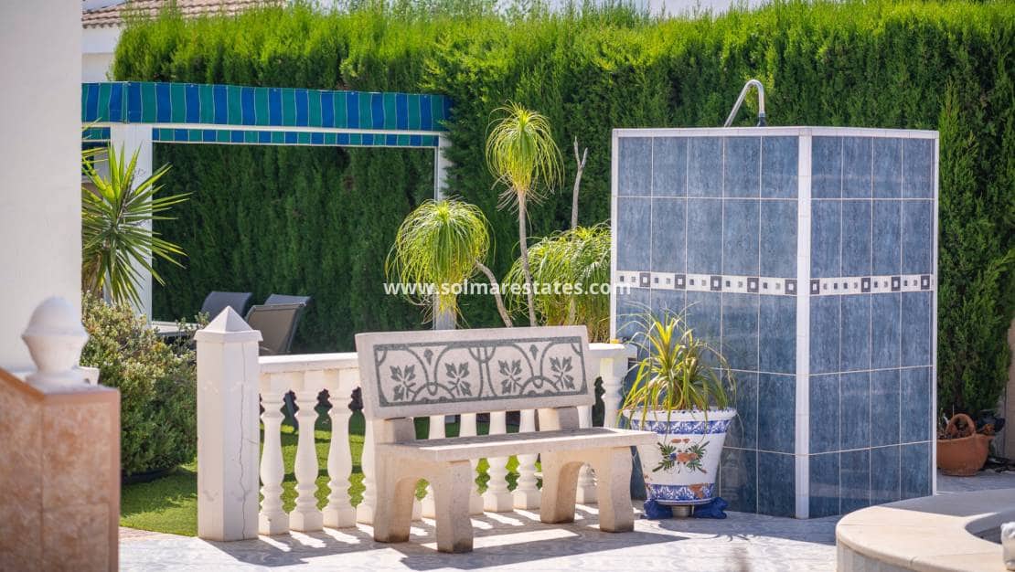 3 sypialnia Willa na sprzedaż w Ciudad Quesada z basenem - 399 000 € (Ref: 9889363)