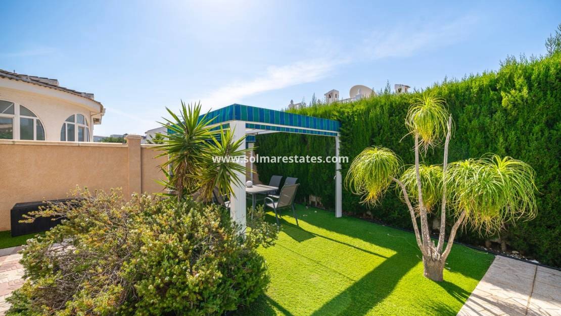 3 sypialnia Willa na sprzedaż w Ciudad Quesada z basenem - 399 000 € (Ref: 9889363)