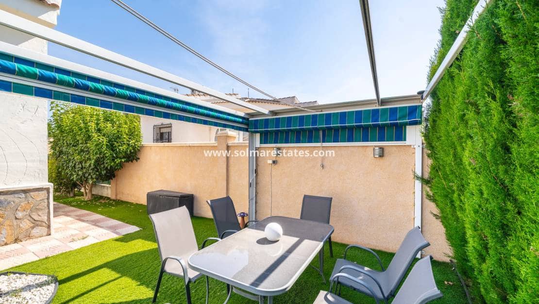 3 sypialnia Willa na sprzedaż w Ciudad Quesada z basenem - 399 000 € (Ref: 9889363)