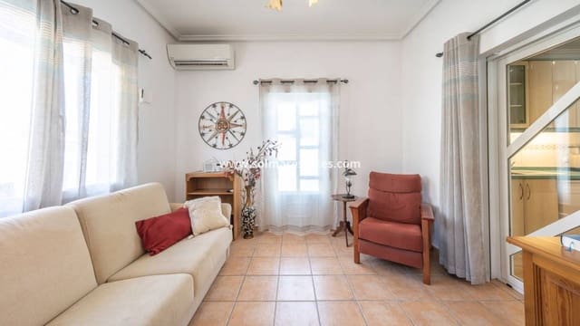 3 sypialnia Willa na sprzedaż w Ciudad Quesada, Rojales z basenem - 399 000 € (Ref: 9889363)