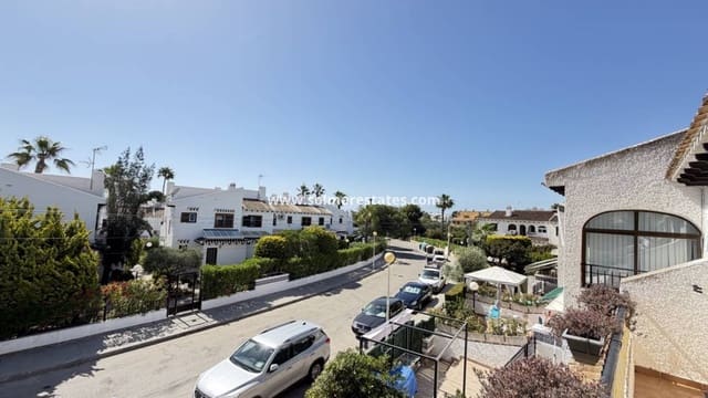 2 makuuhuone Huoneisto myytävänä paikassa Cabo Roig, Orihuela mukana uima-altaan - 209 000 € (Ref: 9890942)