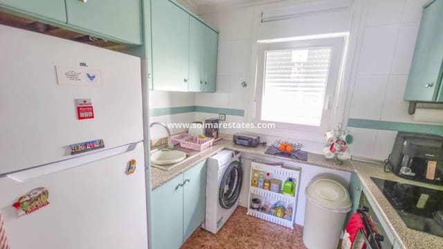 Apartamento de 2 habitaciones en Los Montesinos en venta con piscina - 135.000 € (Ref: 9891045)