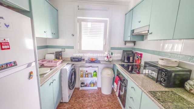 Apartamento de 2 habitaciones en Los Montesinos en venta con piscina - 135.000 € (Ref: 9891045)