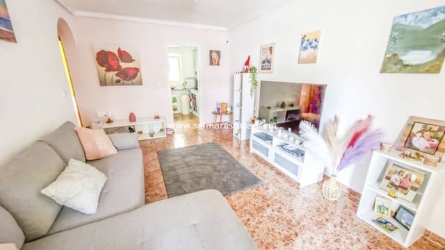 Apartamento de 2 habitaciones en Los Montesinos en venta con piscina - 135.000 € (Ref: 9891045)