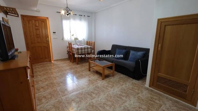 Casa de 2 habitaciones en Punta Prima, Orihuela en venta con piscina - 214.000 € (Ref: 9892955)