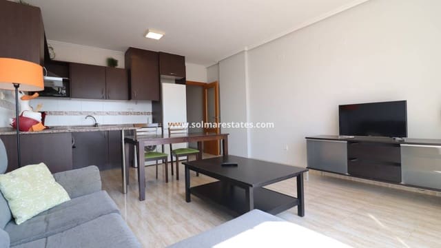 2 quarto Apartamento para venda em Almoradí com piscina - 117 000 € (Ref: 9892957)