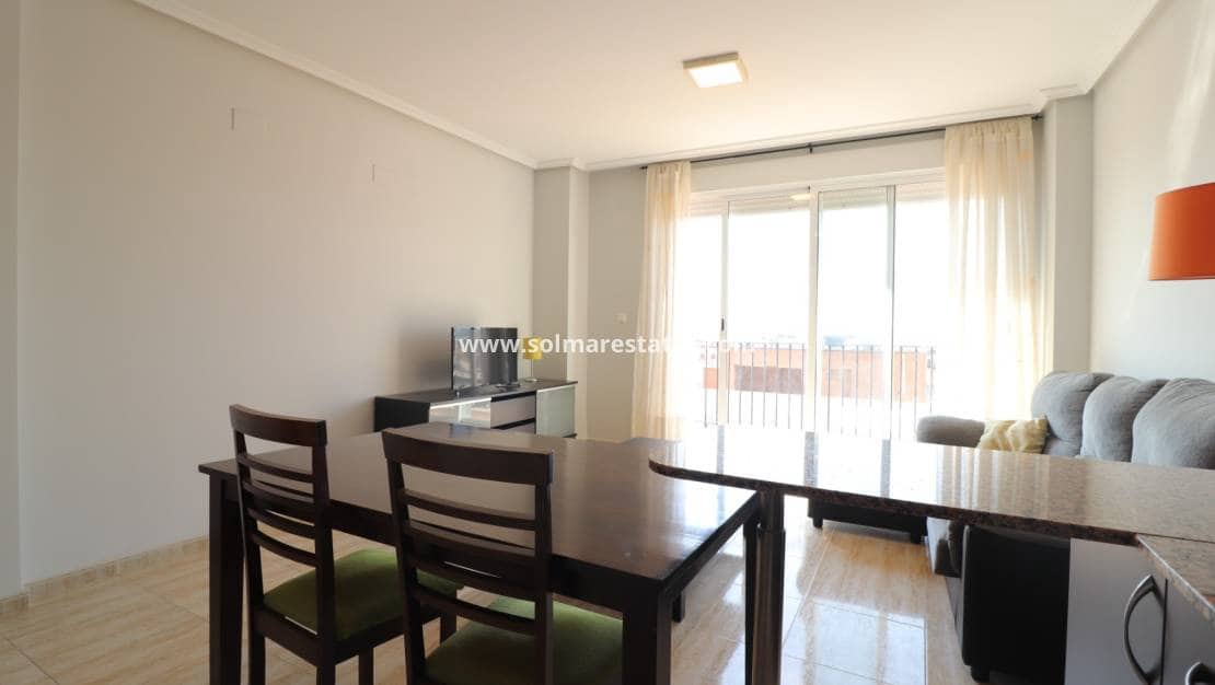 2 quarto Apartamento para venda em Almoradi com piscina - 117 000 € (Ref: 9892957)