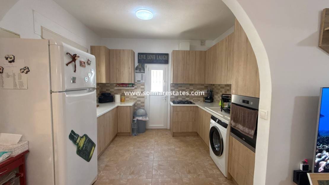 2 bedroom Bungalow for sale in Villamartin - € 209,950 (Ref: 9895139)