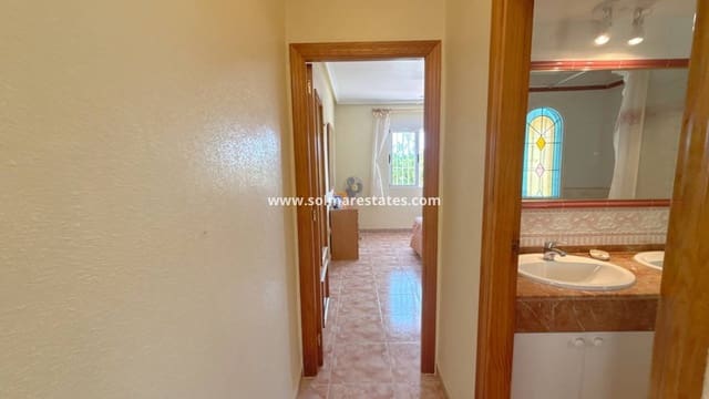 3 quarto Moradia para venda em Cabo Roig, Orihuela com piscina - 349 950 € (Ref: 9895140)