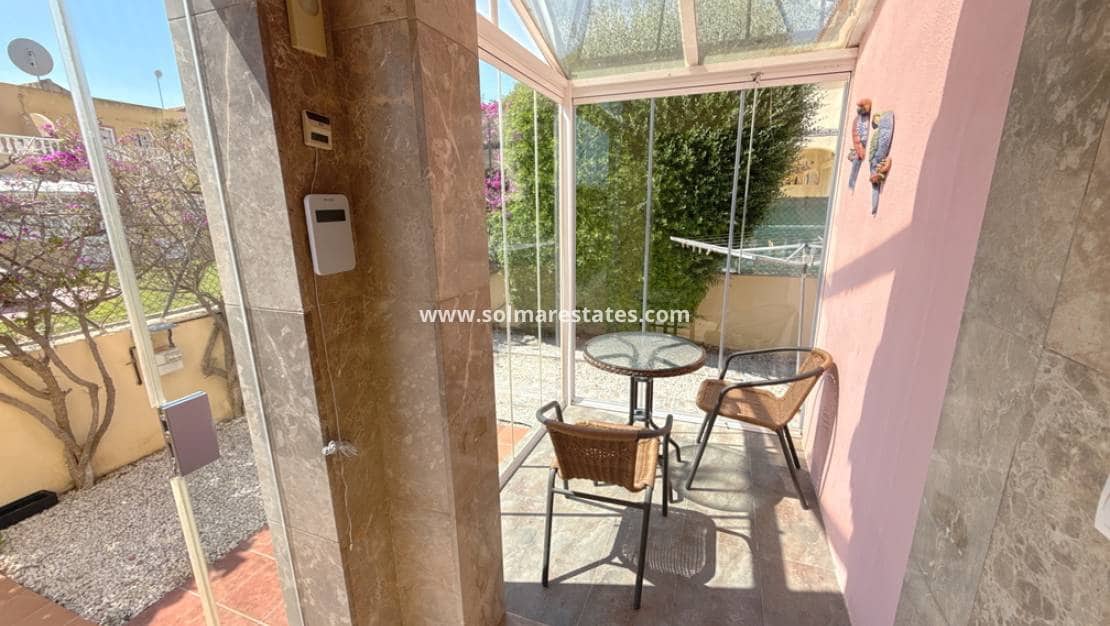 3 Zimmer Villa zu verkaufen in Cabo Roig mit Pool - 349.950 € (Ref: 9895140)