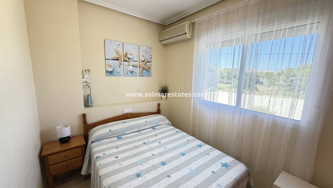 3 bedroom Townhouse for sale in Playa Flamenca with pool - € 309,000 (Ref: 9895141)