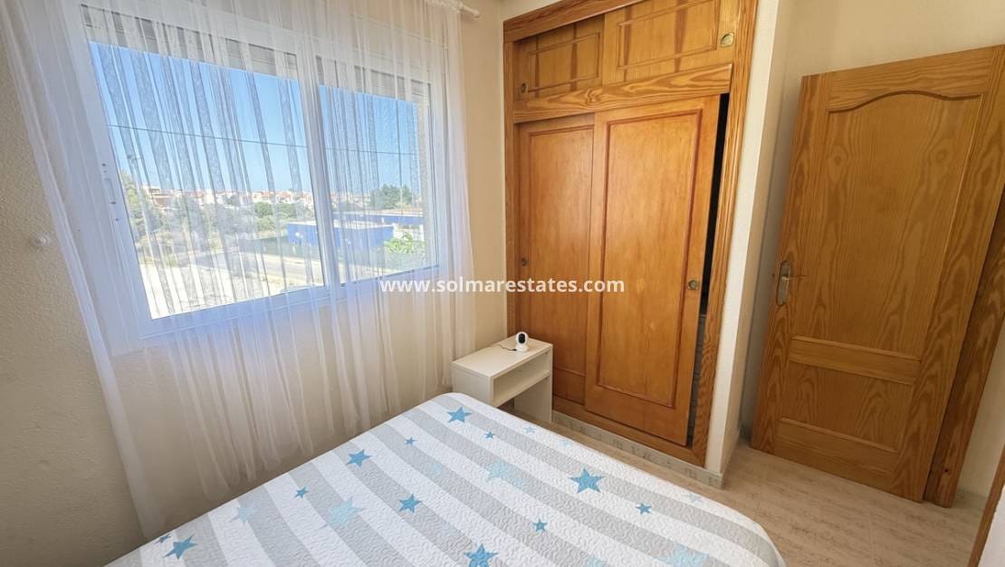 3 bedroom Townhouse for sale in Playa Flamenca with pool - € 309,000 (Ref: 9895141)