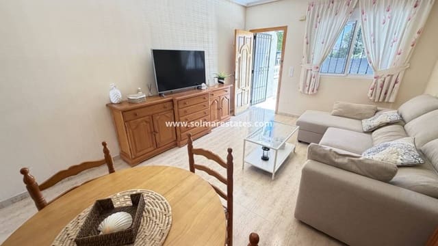 3 bedroom Townhouse for sale in Playa Flamenca, Orihuela with pool - € 309,000 (Ref: 9895141)