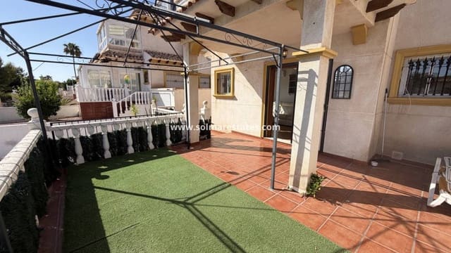 3 makuuhuone Paritalo myytävänä paikassa Playa Flamenca, Orihuela mukana uima-altaan - 195 000 € (Ref: 9895142)