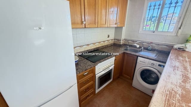 3 makuuhuone Paritalo myytävänä paikassa Playa Flamenca, Orihuela mukana uima-altaan - 195 000 € (Ref: 9895142)