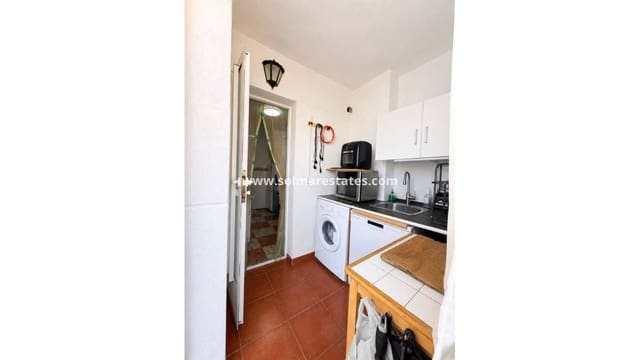 2 slaapkamer Appartement te koop in Cabo Roig, Orihuela met zwembad - € 164.995 (Ref: 9895267)