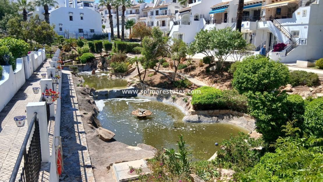2 slaapkamer Huis te koop in Villamartin met zwembad - € 219.995 (Ref: 9897397)