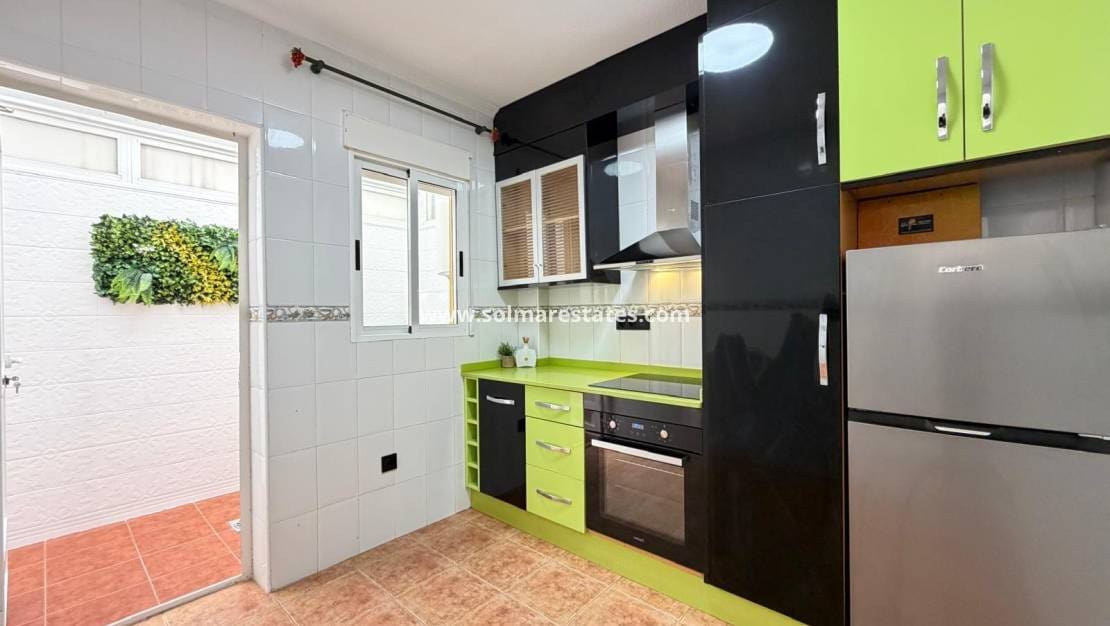 3 camera da letto Casa in vendita in Orihuela Costa con piscina - 235.000 € (Rif: 9897398)