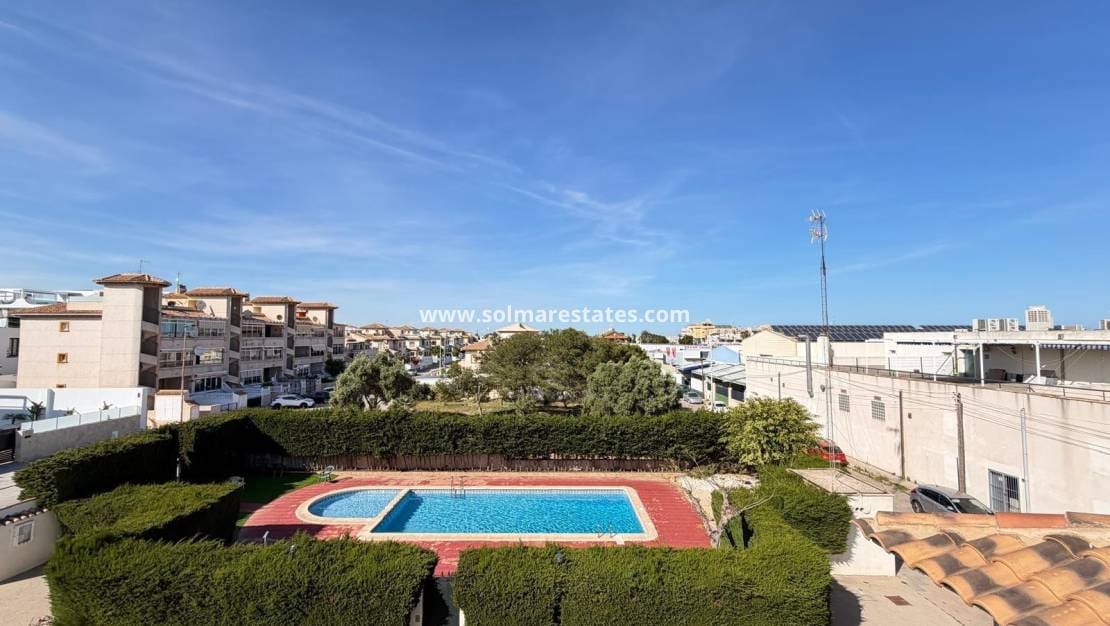 3 camera da letto Casa in vendita in Orihuela Costa con piscina - 235.000 € (Rif: 9897398)