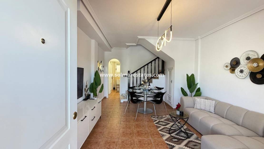 3 camera da letto Casa in vendita in Orihuela Costa con piscina - 235.000 € (Rif: 9897398)