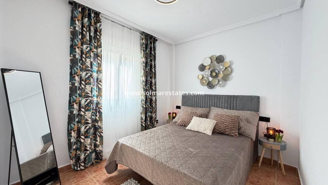 3 camera da letto Casa in vendita in Orihuela Costa con piscina - 235.000 € (Rif: 9897398)