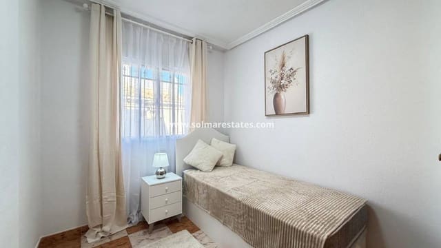2 chambre Maison de Ville à vendre à Villamartin, Orihuela avec piscine - 179 995 € (Ref: 9897399)