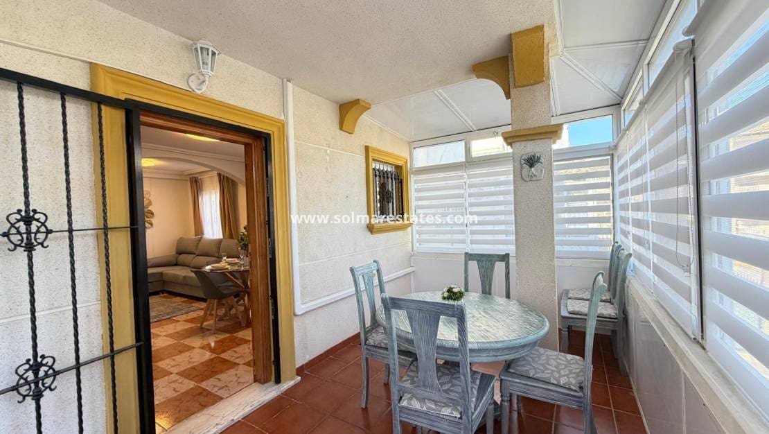 2 chambre Maison de Ville à vendre à Villamartin avec piscine - 179 995 € (Ref: 9897399)