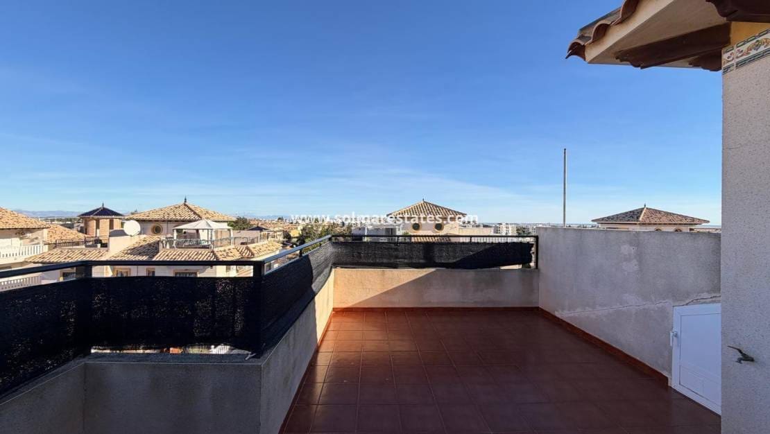 2 chambre Maison de Ville à vendre à Villamartin avec piscine - 179 995 € (Ref: 9897399)