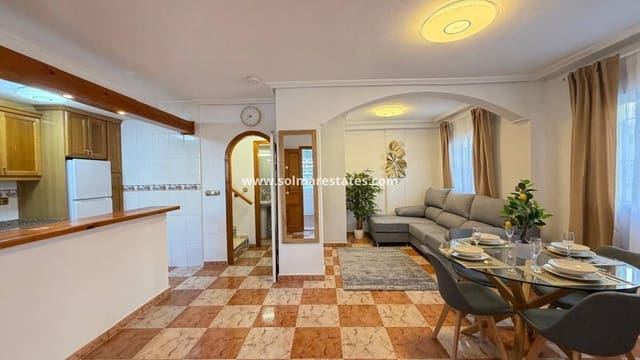 2 chambre Maison de Ville à vendre à Villamartin, Orihuela avec piscine - 179 995 € (Ref: 9897399)