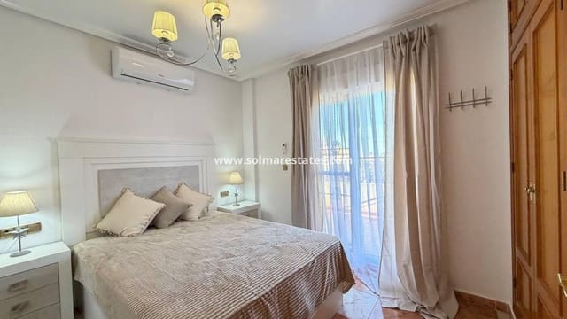 2 chambre Maison de Ville à vendre à Villamartin, Orihuela avec piscine - 179 995 € (Ref: 9897399)