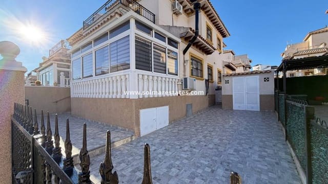 2 chambre Maison de Ville à vendre à Villamartin, Orihuela avec piscine - 179 995 € (Ref: 9897399)
