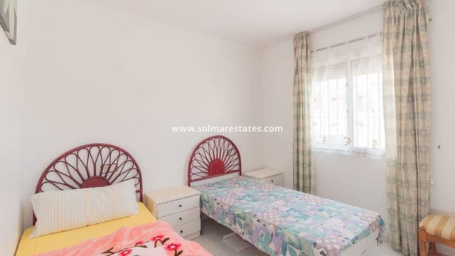 3 sypialnia Apartament na sprzedaż w San Luis, Torrevieja z basenem - 125 000 € (Ref: 9905053)