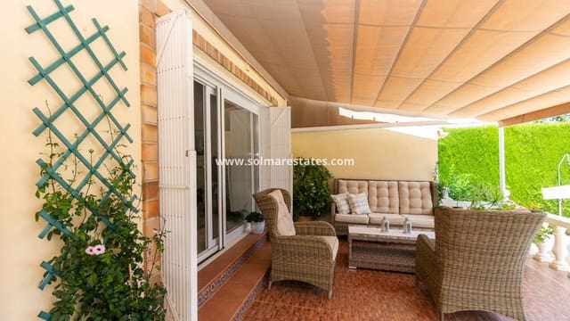 3 chambre Villa/Maison Semi-Mitoyenne à vendre à Los Balcones - 425 000 € (Ref: 9905054)