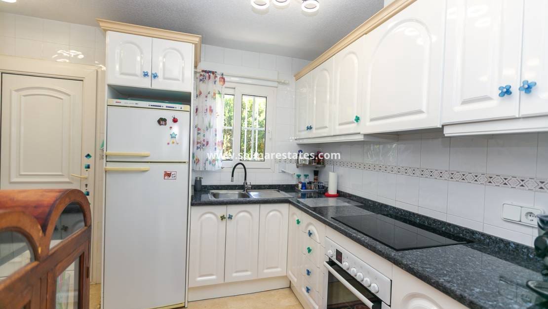 3 camera da letto Villa in vendita in Villamartin con piscina - 530.000 € (Rif: 9905056)