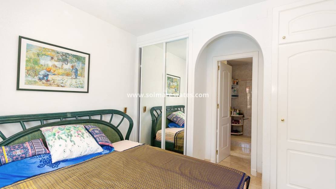 3 camera da letto Villa in vendita in Villamartin con piscina - 530.000 € (Rif: 9905056)