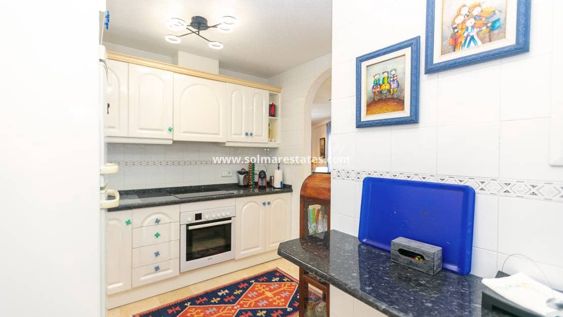 3 camera da letto Villa in vendita in Villamartin con piscina - 530.000 € (Rif: 9905056)