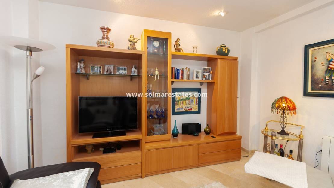 3 camera da letto Villa in vendita in Villamartin con piscina - 530.000 € (Rif: 9905056)