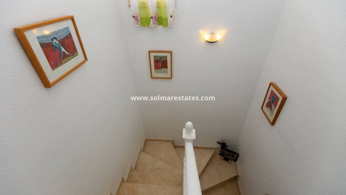 3 camera da letto Villa in vendita in Villamartin con piscina - 530.000 € (Rif: 9905056)
