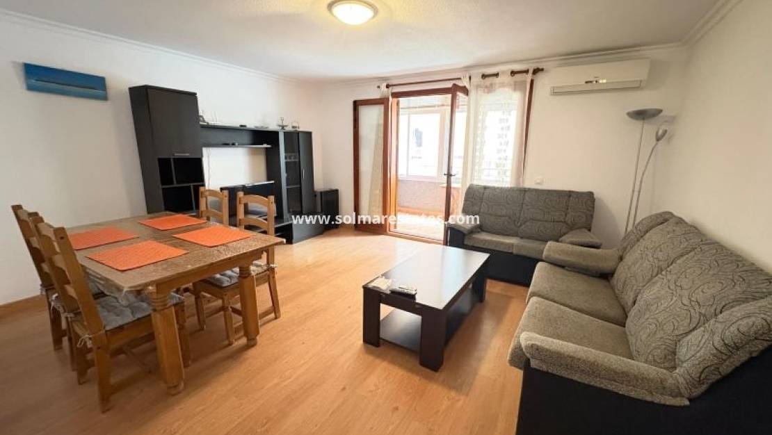 2 slaapkamer Appartement te koop in Torrevieja - € 159.995 (Ref: 9905057)