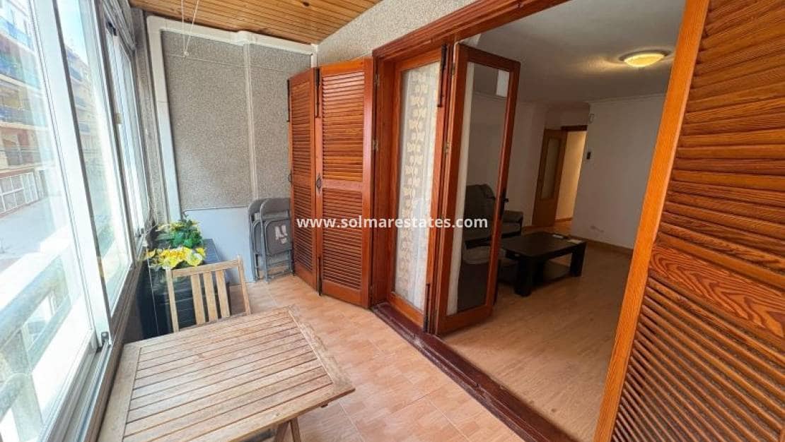 2 slaapkamer Appartement te koop in Torrevieja - € 159.995 (Ref: 9905057)