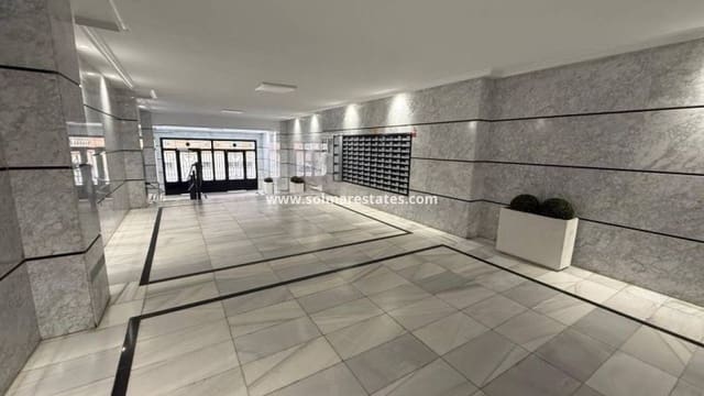 2 slaapkamer Appartement te koop in Playa del Acequión, Torrevieja - € 159.995 (Ref: 9905057)
