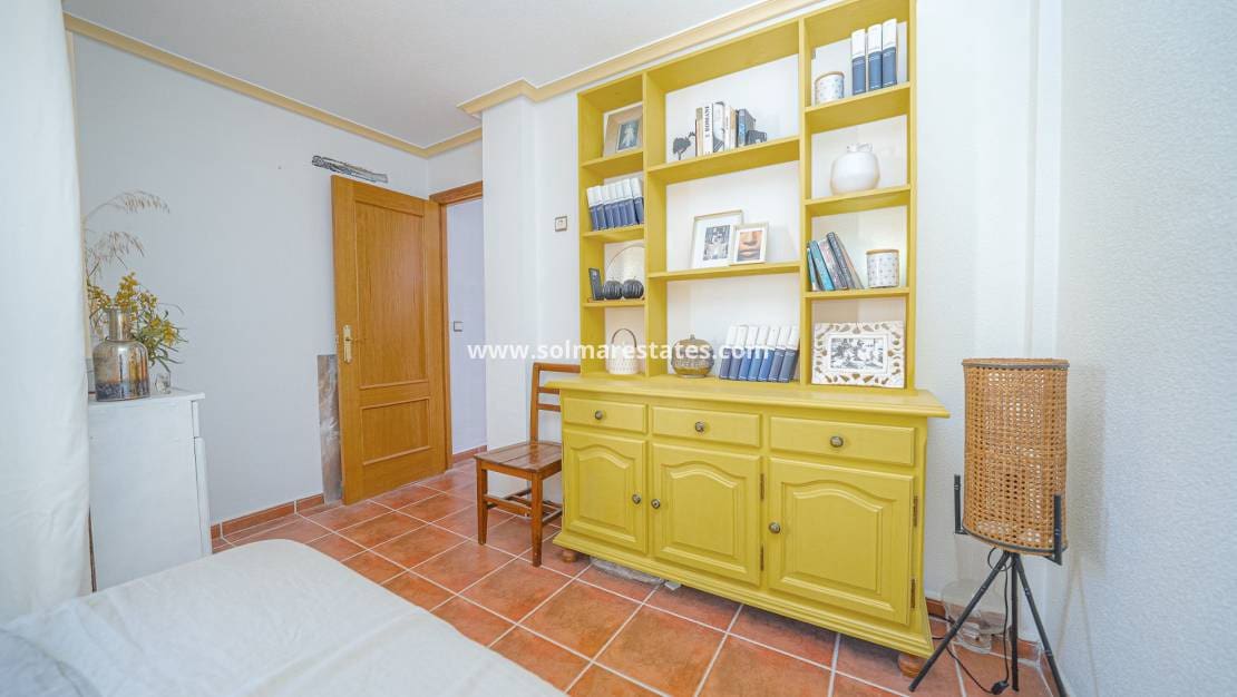 3 bedroom Townhouse for sale in Playa Flamenca with pool - € 245,000 (Ref: 9905058)
