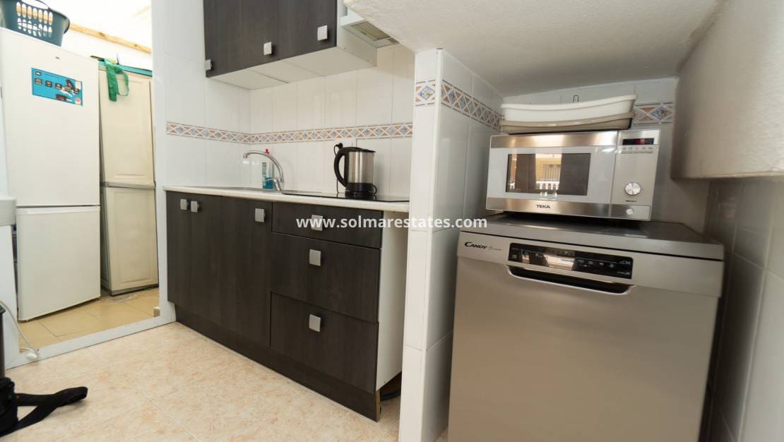 3 quarto Casa em Banda para venda em Playa Flamenca com piscina - 195 000 € (Ref: 9905059)