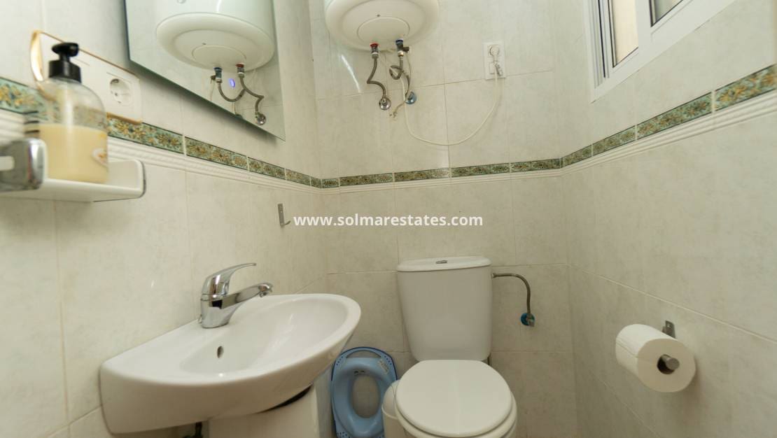 3 quarto Casa em Banda para venda em Playa Flamenca com piscina - 195 000 € (Ref: 9905059)