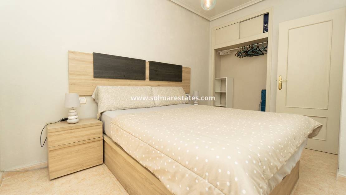 3 quarto Casa em Banda para venda em Playa Flamenca com piscina - 195 000 € (Ref: 9905059)