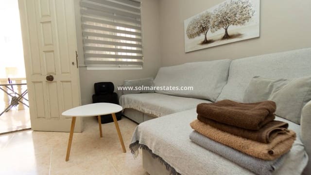 3 quarto Casa em Banda para venda em Playa Flamenca, Orihuela com piscina - 195 000 € (Ref: 9905059)