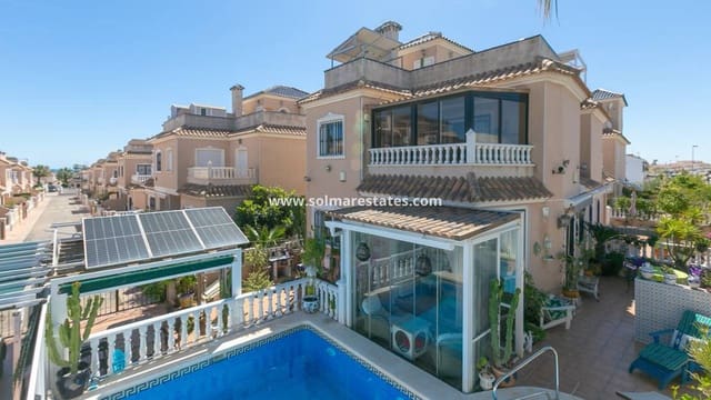 2 slaapkamer Halfvrijstaande villa te koop in Cabo Roig, Orihuela met zwembad - € 295.000 (Ref: 9905060)