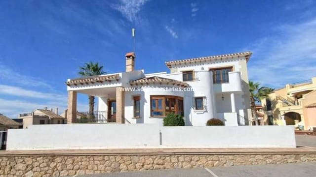 3 Zimmer Villa zu verkaufen in Algorfa mit Pool - 375.000 € (Ref: 9908935)